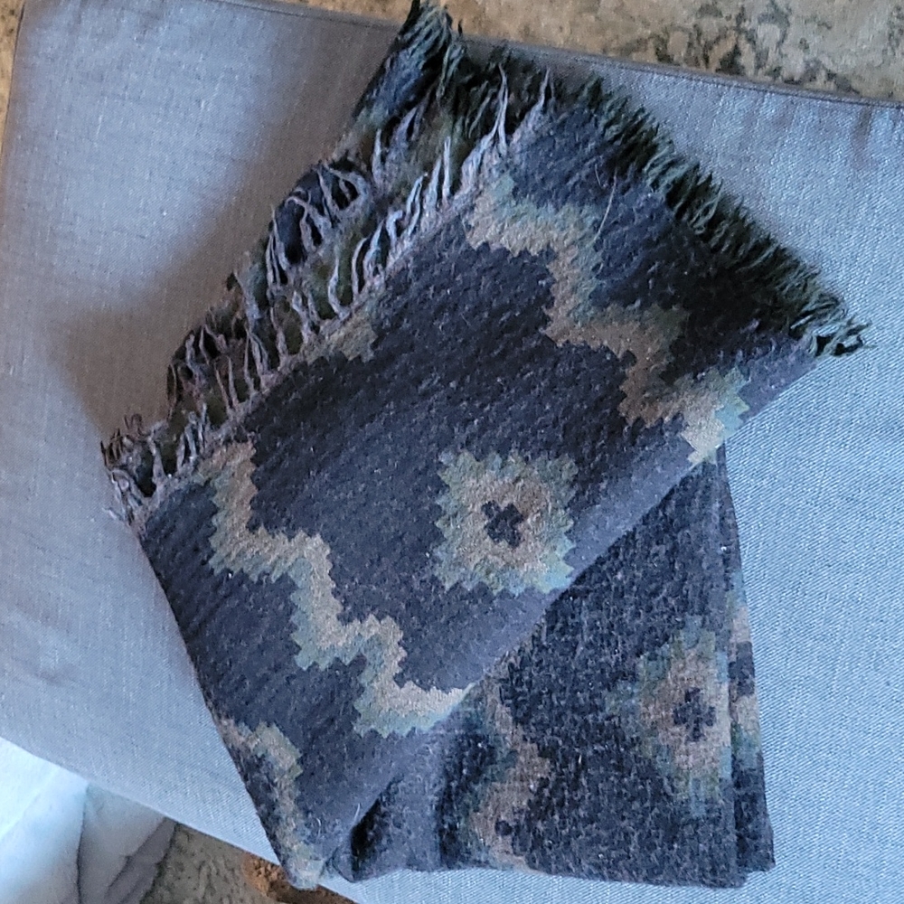 Wilfred diamond mosaic blanket scarf